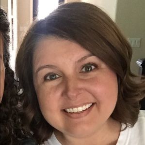 Meet your Posher, Stacy